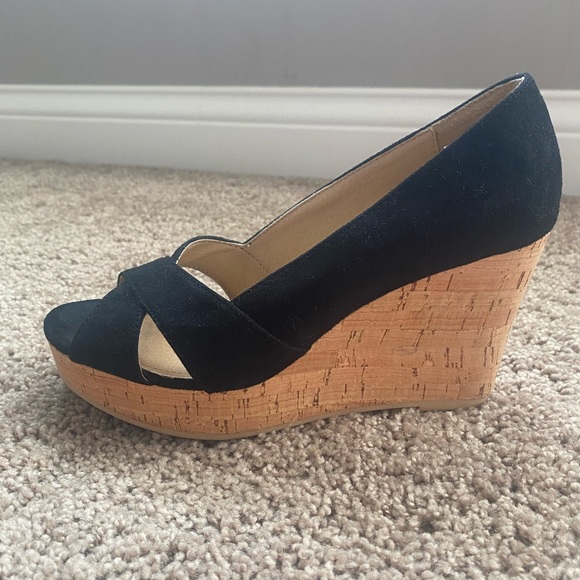 H&M size 36 or a 6 sandal/heels - Picture 4 of 4